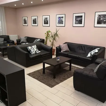 酒店 伊姆佩罗酒店 3*
